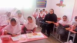 فعالیت های شبکه بهداشت و درمان شهرستان ری به مناسبت روز جهانی تخم مرغ 